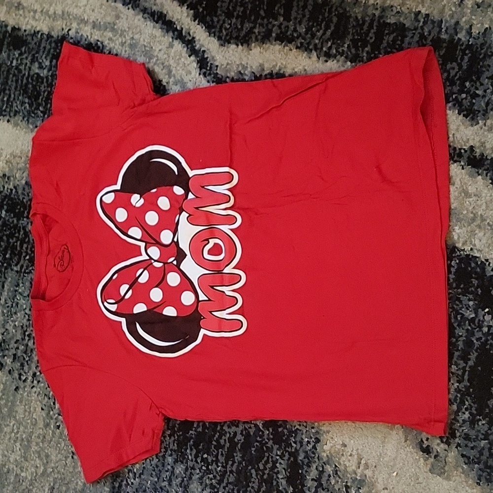 Disney Minnie Mom Shirt